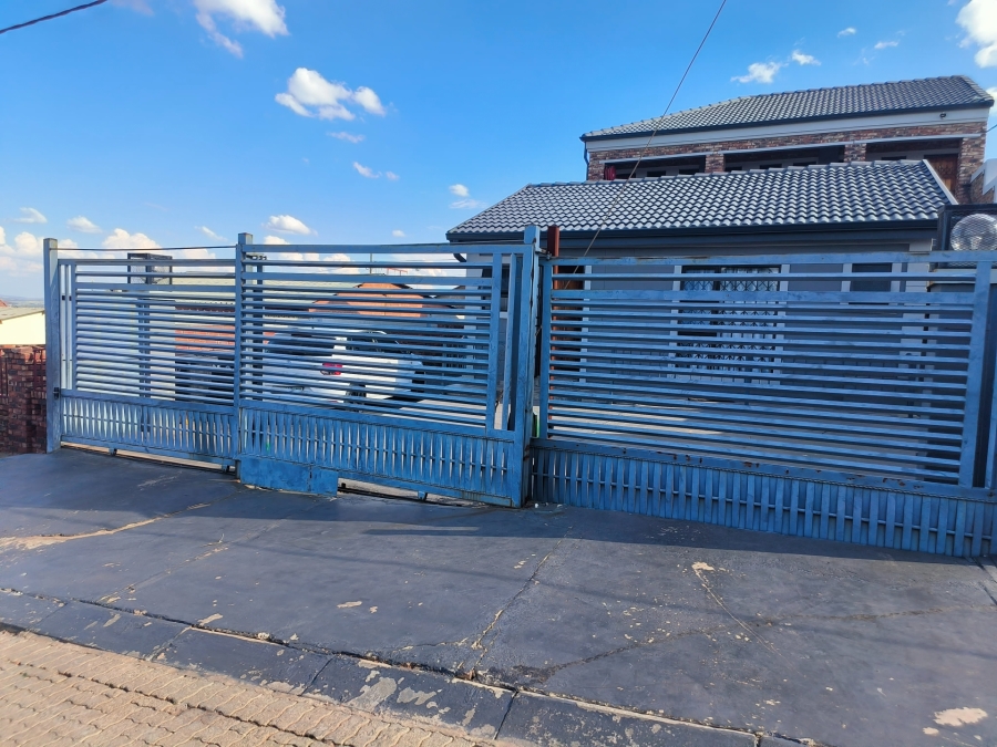 To Let 1 Bedroom Property for Rent in Ikageng North West